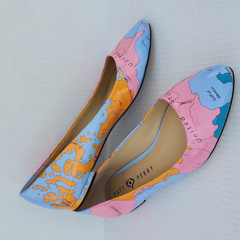 NWOT KATY PERRY THE SISTER MAP PRINT FLATS - Picture 9 of 9